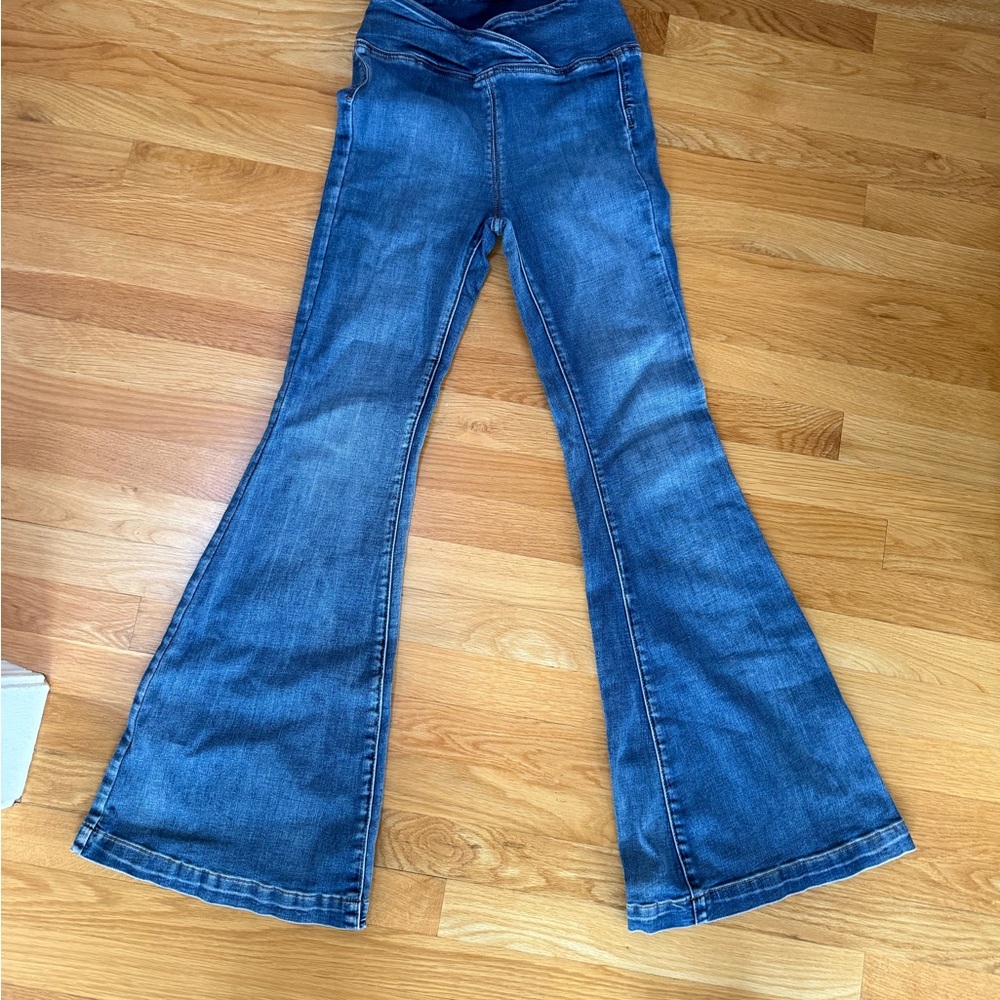Free People We The Free flared Blue Jeans